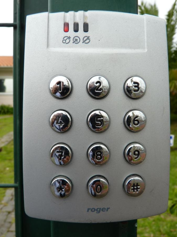 Azores Garden House - Private Suites & Apartments - Automatic Self Check-In Ponta Delgada  Luaran gambar