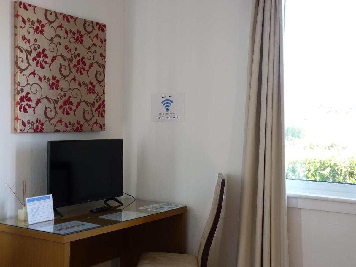 Azores Garden House - Private Suites & Apartments - Automatic Self Check-In Ponta Delgada  Luaran gambar